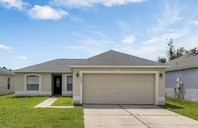 3 BR / 2 BA Home In Corner Lake photos photos