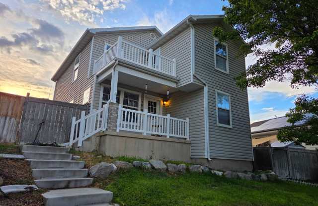 5 Bedroom Home in Eagle Mountain Gallery 4