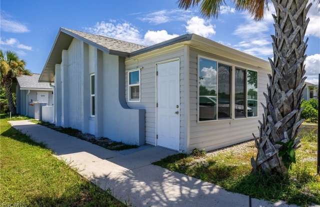 16599 Davis Road photos photos