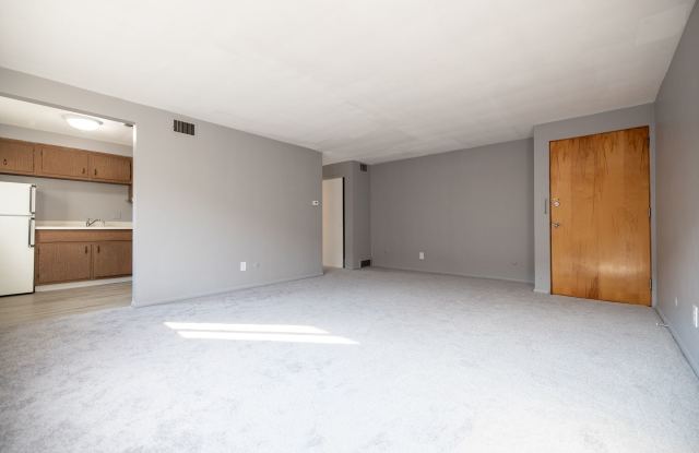 Broadway Manor Apartments photos photos