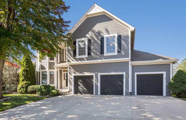 4 Bed 4 Bath Home - 3 Car Garage - Blue Valley Schools - 8603 West 156th Terrace, Overland Park, KS 66223 4 Bed 4 Bath Home - 3 Car Garage - Blue Valley Schools - 8603 West 156th Terrace, Overland Park, KS 66223