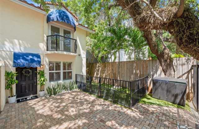 3274 Gifford Ln Gallery 2
