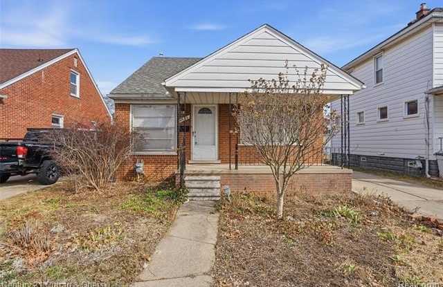 4956 Middlesex Street photos photos