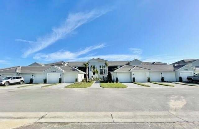 43011 Greenway Blvd photos photos