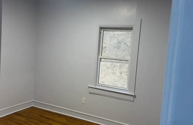 542 N High St Gallery 3