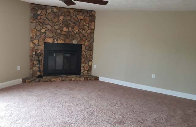 Waterfront Brick Home on East Bay, Near Tyndall AFB! *1/2 OFF 1st Month for A-D Military!* Gallery 3