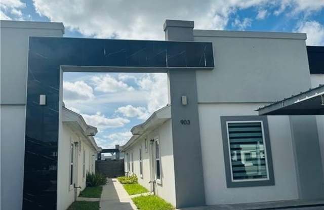 903 W Carmel Avenue - 903 West Carmel Avenue, Pharr, TX 78577