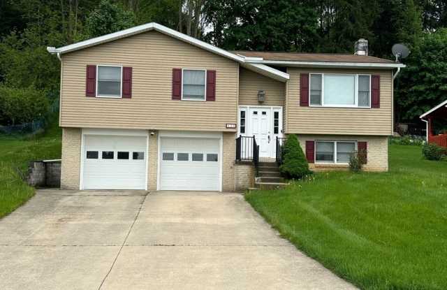520 West Drive photos photos