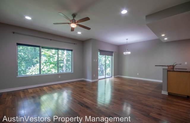 503 Swanee Dr Apt #15 - 503 Swanee Drive, Austin, TX 78752