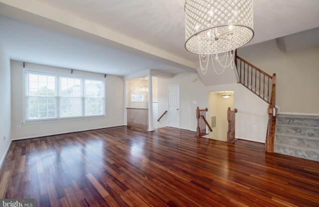 6284 TALIAFERRO WAY Gallery 4
