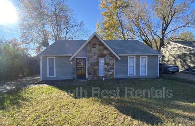 3933 Schoolfield photos photos