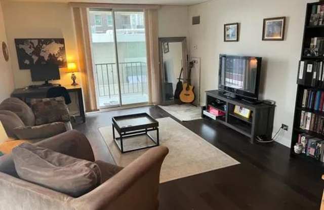 1212 n Lasalle st photos photos