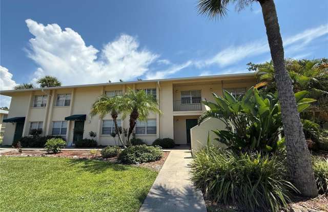 4805 RILMA AVENUE photos photos