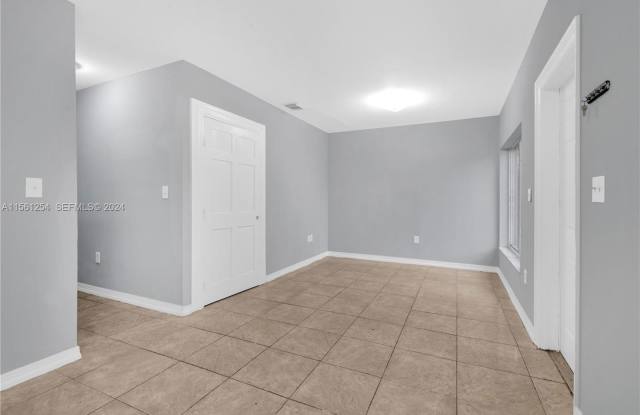 2000 Northwest 27th Street photos photos 2000 Northwest 27th Street photos photos