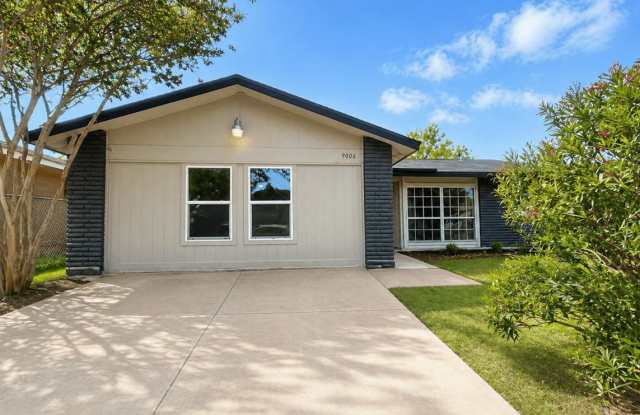 9006 Bowline St photos photos