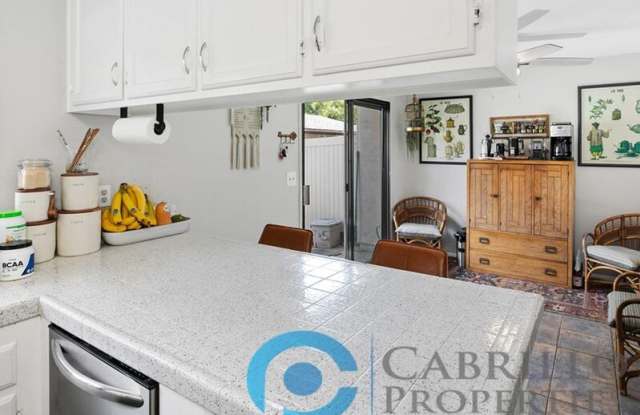 3431 Fairlomas Road photos photos