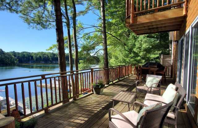 Spider Lake Winter Rental Includes Utilities photos photos