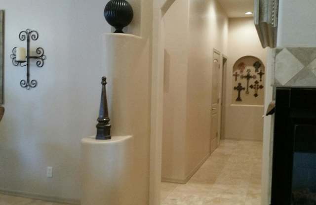 11206 N TELLER Drive Gallery 3