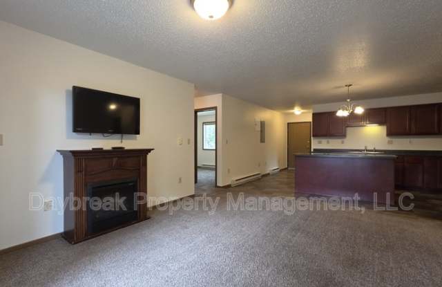 303 16th Street South - 1 Gallery 1