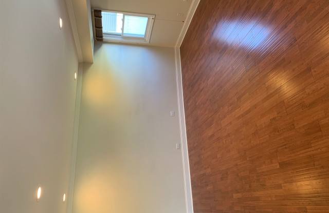 1116 Ashford Ln - 1116 Ashford Lane, Westmont, IL 60559