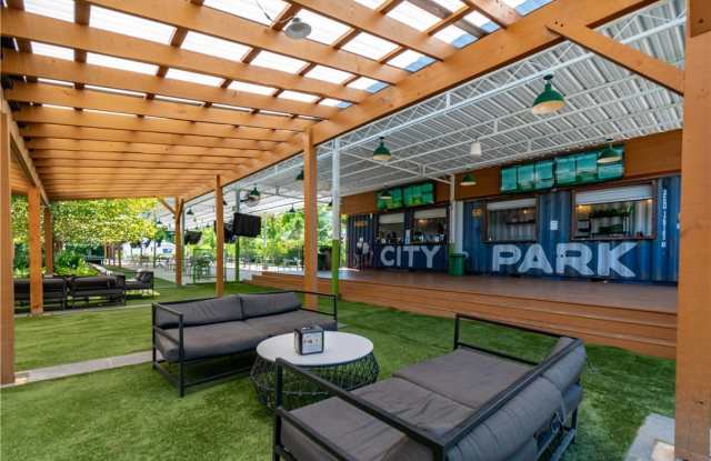 1664 N Leverett Avenue Gallery 3