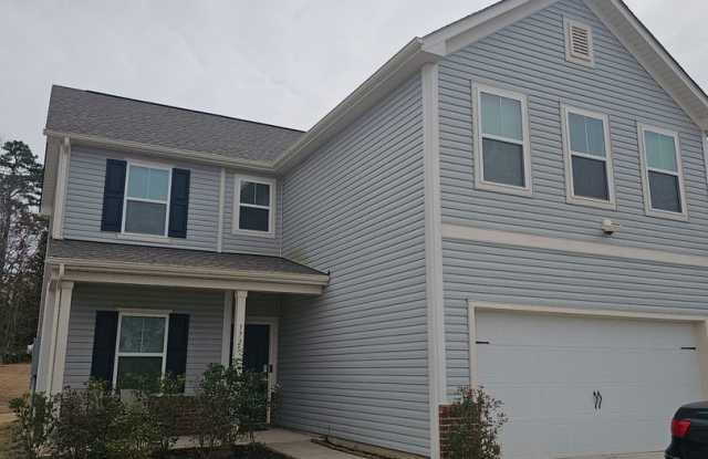 Beautiful Like-New Home in Stanfield photos photos