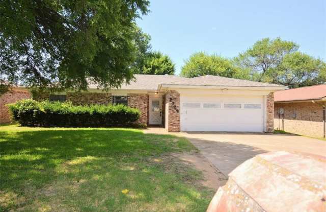 2724 Marta Drive - 2724 Marta Drive, Irving, TX 75060