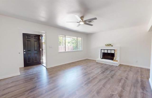2501 Bahia Way Gallery 1