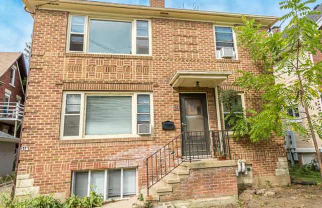 316-318 S Brooks St photos photos