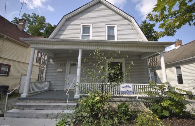 211 E. Kingsley St Gallery 2