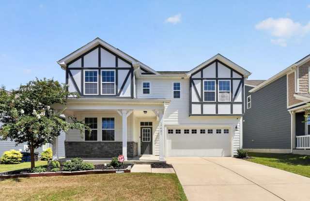 Stunning Five Bedroom Home In Magnolia Walk Huntersville! Gallery 1