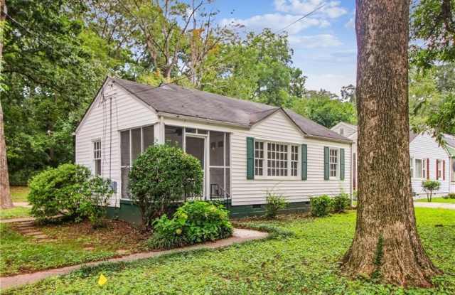 1390 Benteen Avenue SE photos photos