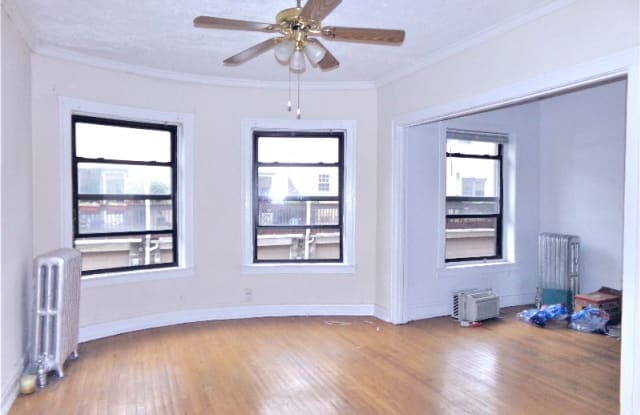 6812 N Lakewood Ave 1A - 6812 North Lakewood Avenue, Chicago, IL 60626
