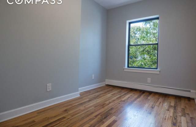 572 Myrtle Avenue Gallery 3