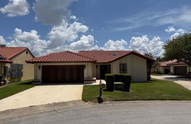 8102 Ibiza Court South Gallery 2
