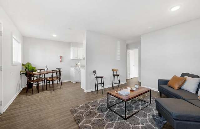 Summit at Geyer Springs Apartments - Affordable Housing Gallery 3