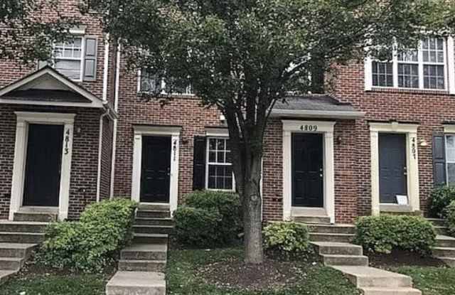 4811 Waltonshire Circle photos photos