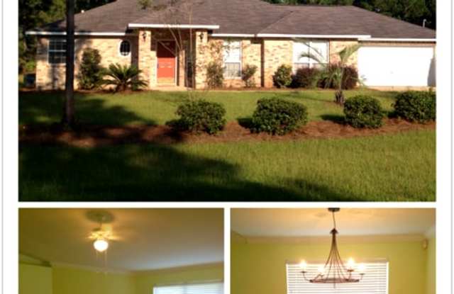 Move In Ready Home in Navarre near Navy Base photos photos