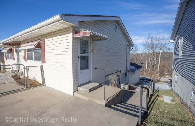 811 East Lincoln Street - 1 Gallery 2