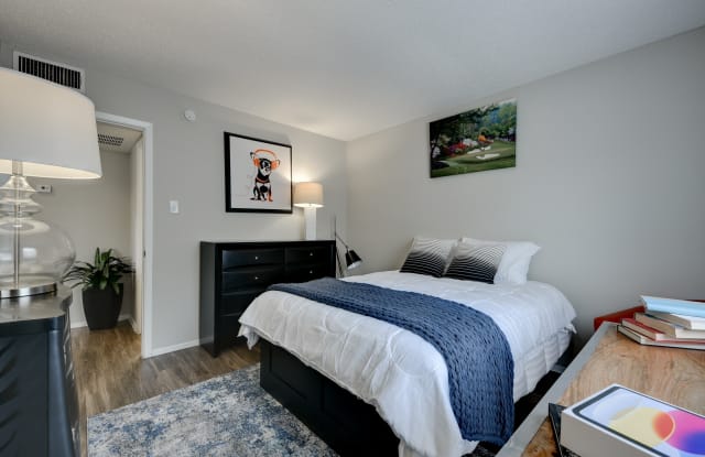 The Fredd Townhomes Gallery 3