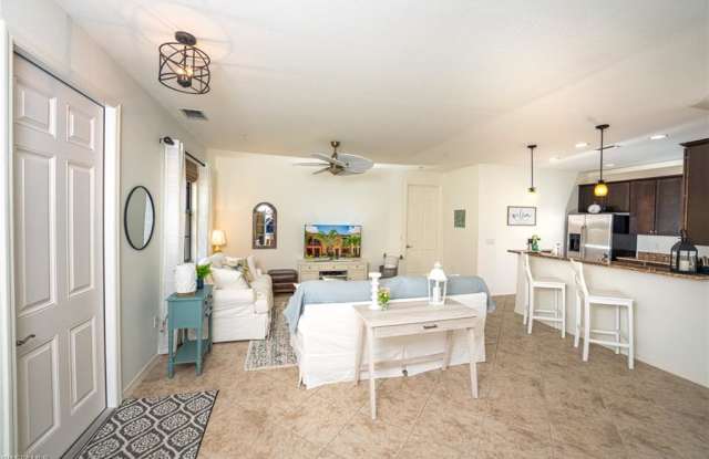 8986 Cambria CIR Gallery 3