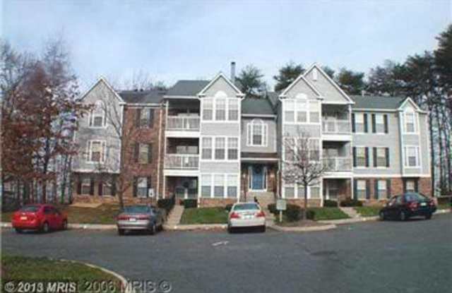 EDGEWOOD - WOODBRIDGE CENTER CONDO Gallery 1