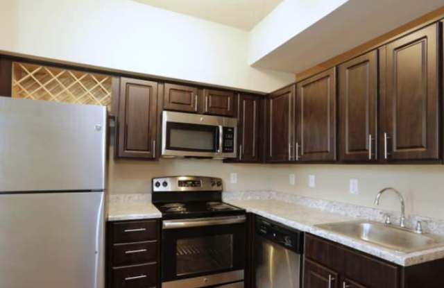 8133 Shin Oak Dr Gallery 3