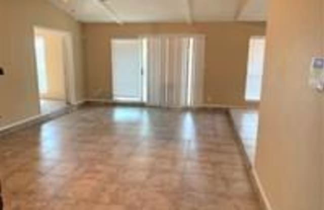 7233 Southridge Trail Gallery 2