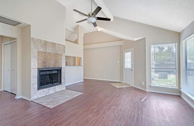 4712 Hibiscus St. Gallery 2