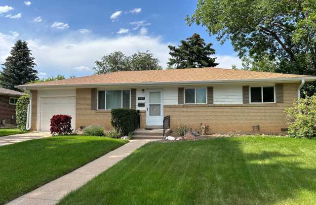 Beautifully Renovated 3-Bedroom Home | Reduced Rent photos photos