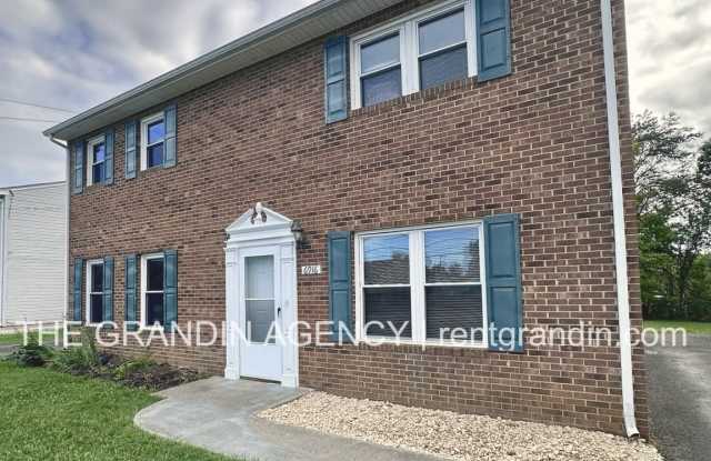 6916 Wood Haven Road - 6916 Gallery 1