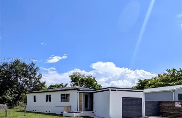 340 NW 132nd St photos photos