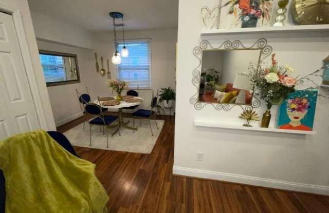 2407 ARLINGTON BOULEVARD photos photos