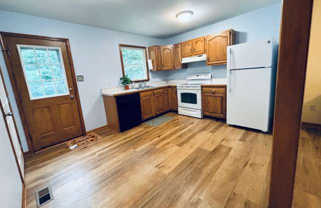 78 White Birch Drive Gallery 3